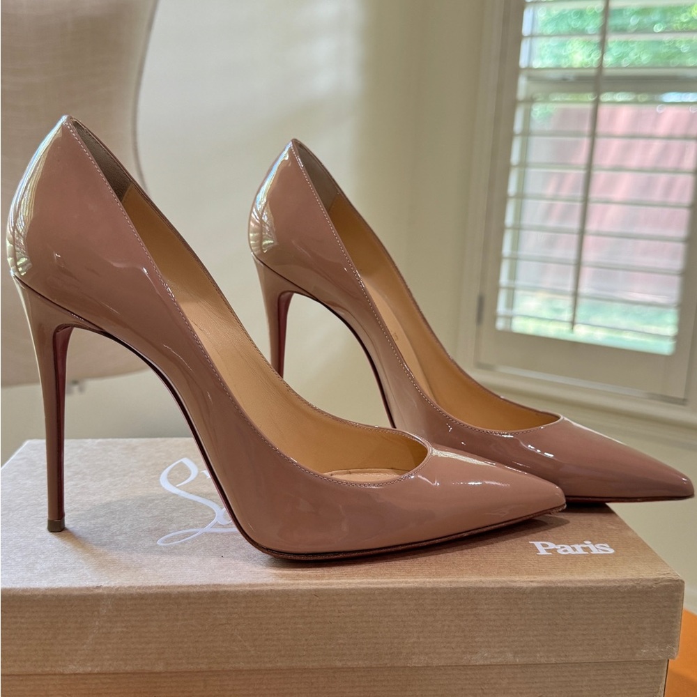 Christian Louboutin Women's Patent Leather Pumps - Nude - Picture 3 of 5